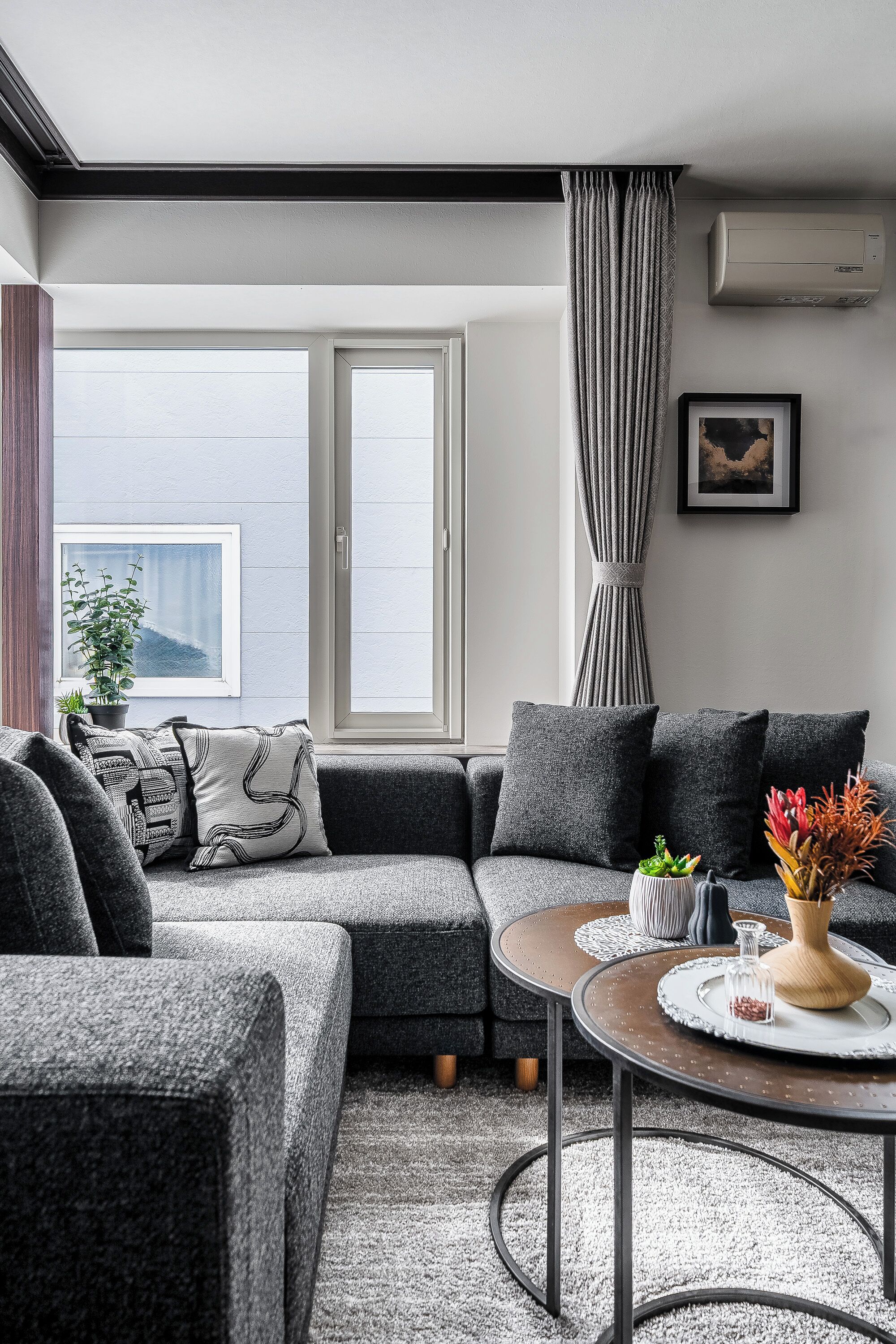 Apartment | Living area