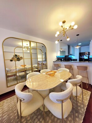 Dining - Miraflores Luxury Skytop Oceanview Apart (Lima)