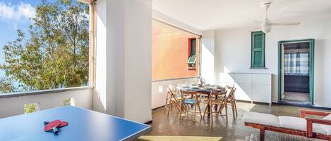 Standard Apartment, Multiple Bedrooms, 2 Bathrooms (Appartamento Nel Verde Due Passi Dal) | Outdoor dining