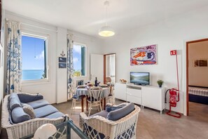 Living area - Appartamento Nel Verde Due Passi Dal Mare (Framura)