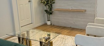 Cozy 1BR / 2 Queen Beds / Free Parking / Private Stay