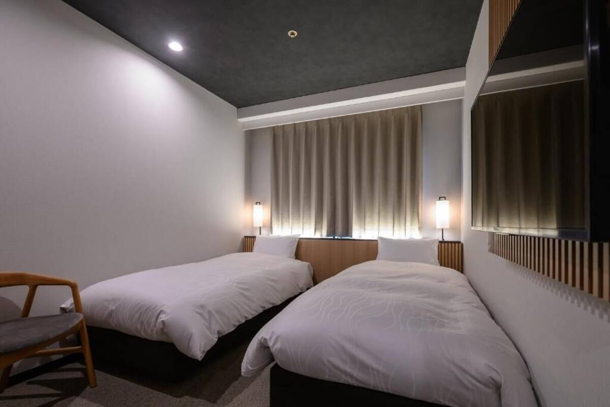 ห้องสแตนดาร์ดทวิน, ปลอดบุหรี่