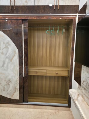 Room - Kalpavrikshaa A Luxury Homestay (Tirupati)