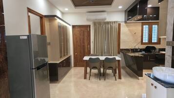 Villa - 3 soveværelser | Spisestue