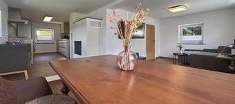 Detached holiday home with terrace and garden