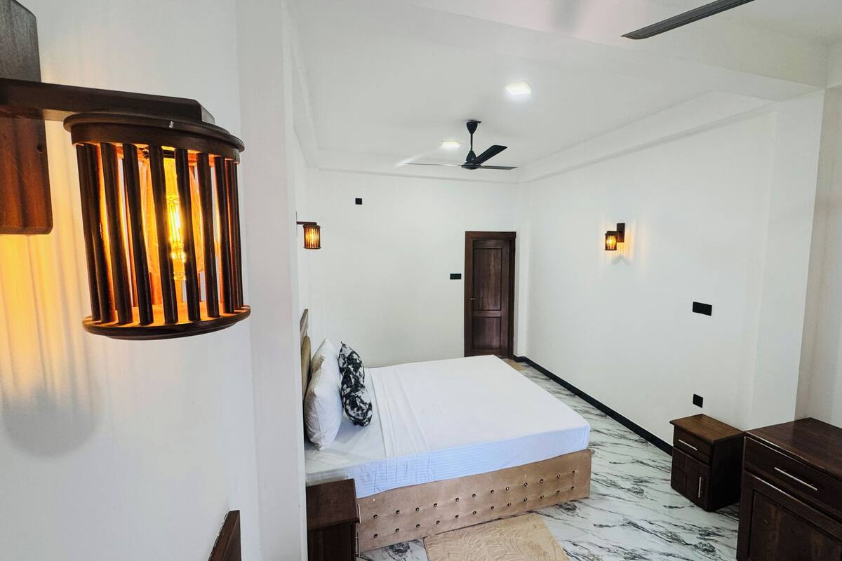 デラックス ダブルルーム プールビュー