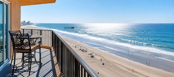12th Floor Oceanfront Walk to Baja Beach Fest Huge Balcony Ocean Views