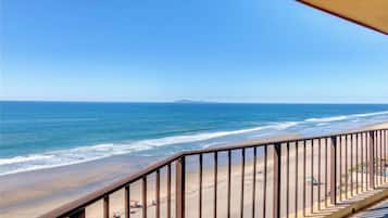 Na praia