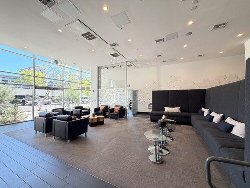 Cozy 1-bedroom apartment with Gym and Rooftop in pleasant Los Angeles