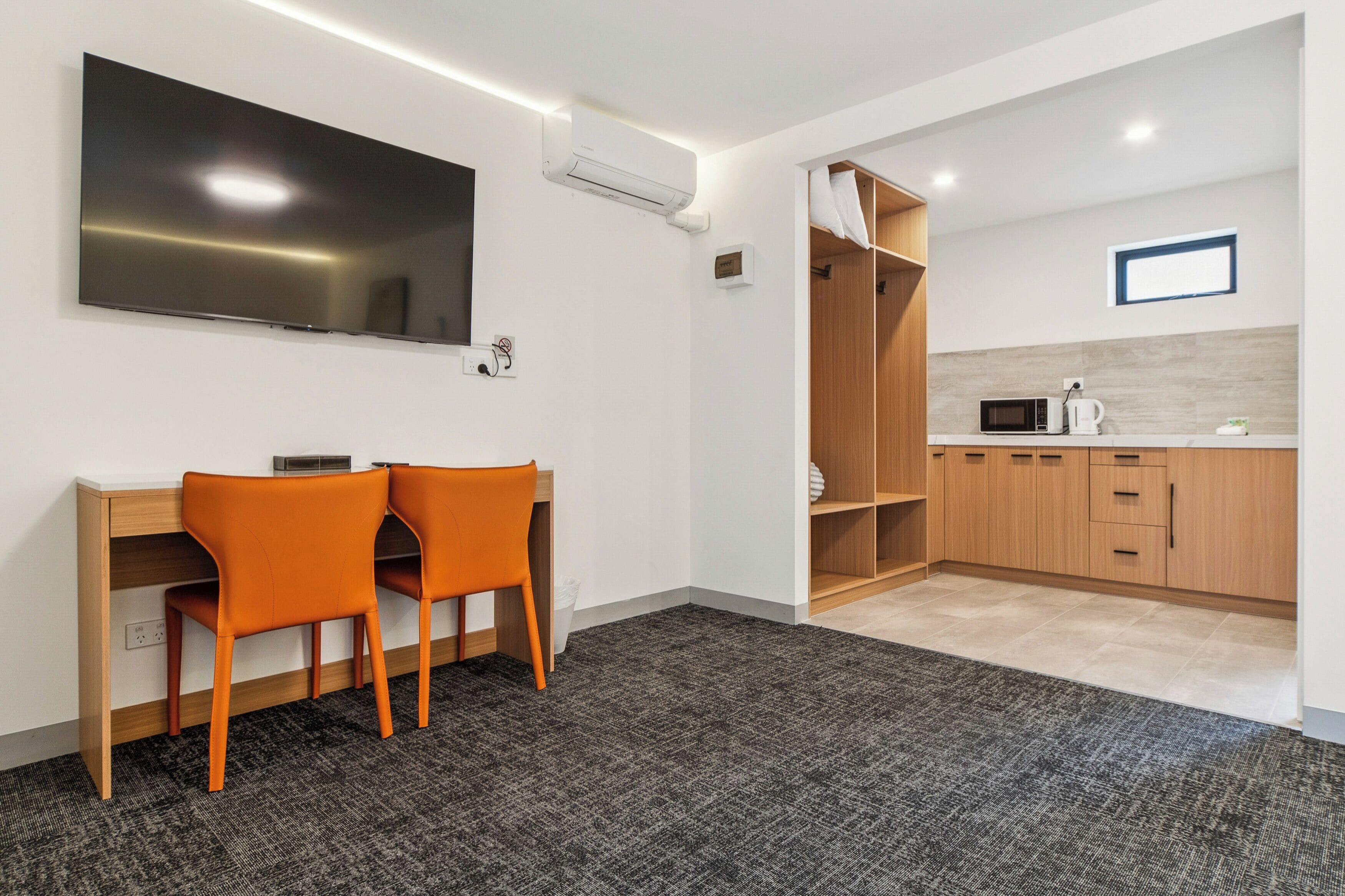 Senior Double Room | Living area