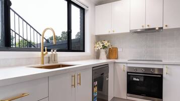 Microwave, oven, stovetop, dishwasher