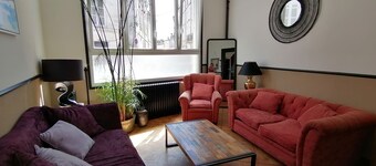 Pleasant town house, historic center of Saintes
