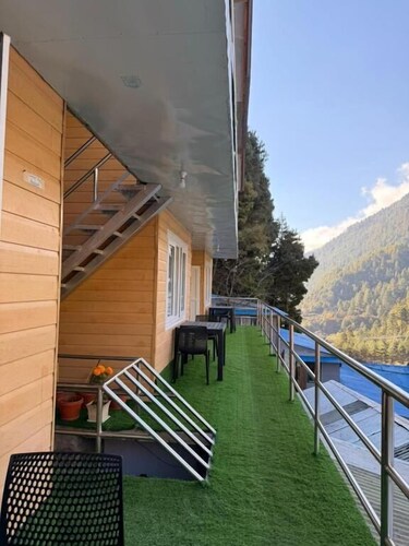 Phakding Camp One Lodge