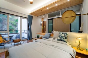 Basic Double Room, 1 Bedroom, Mountain View