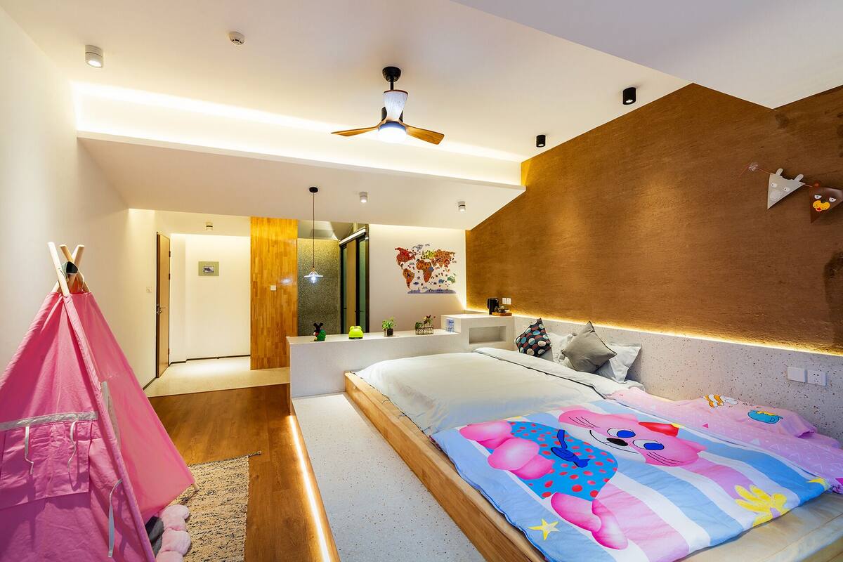 Family Quadruple Room