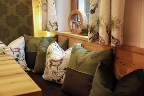 Interior - Vacation apartment Ertlsteg (Ramsau bei Berchtesgaden)