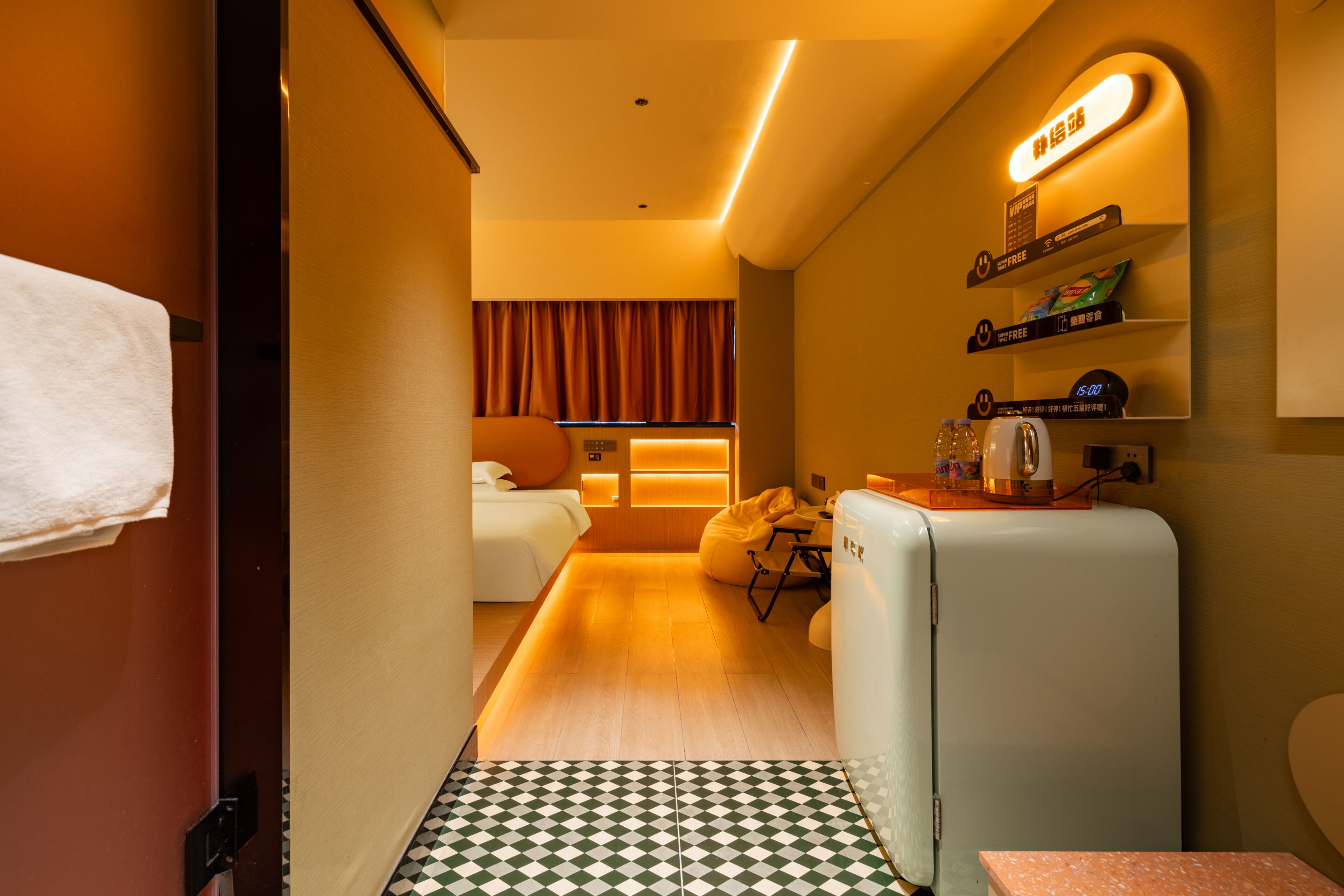 Dobbeltrom – superior, byutsikt | Innvendig