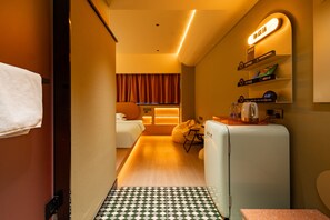 Superior Double Room, City View | Interior - Super-Times Hotel (Guangzhou)