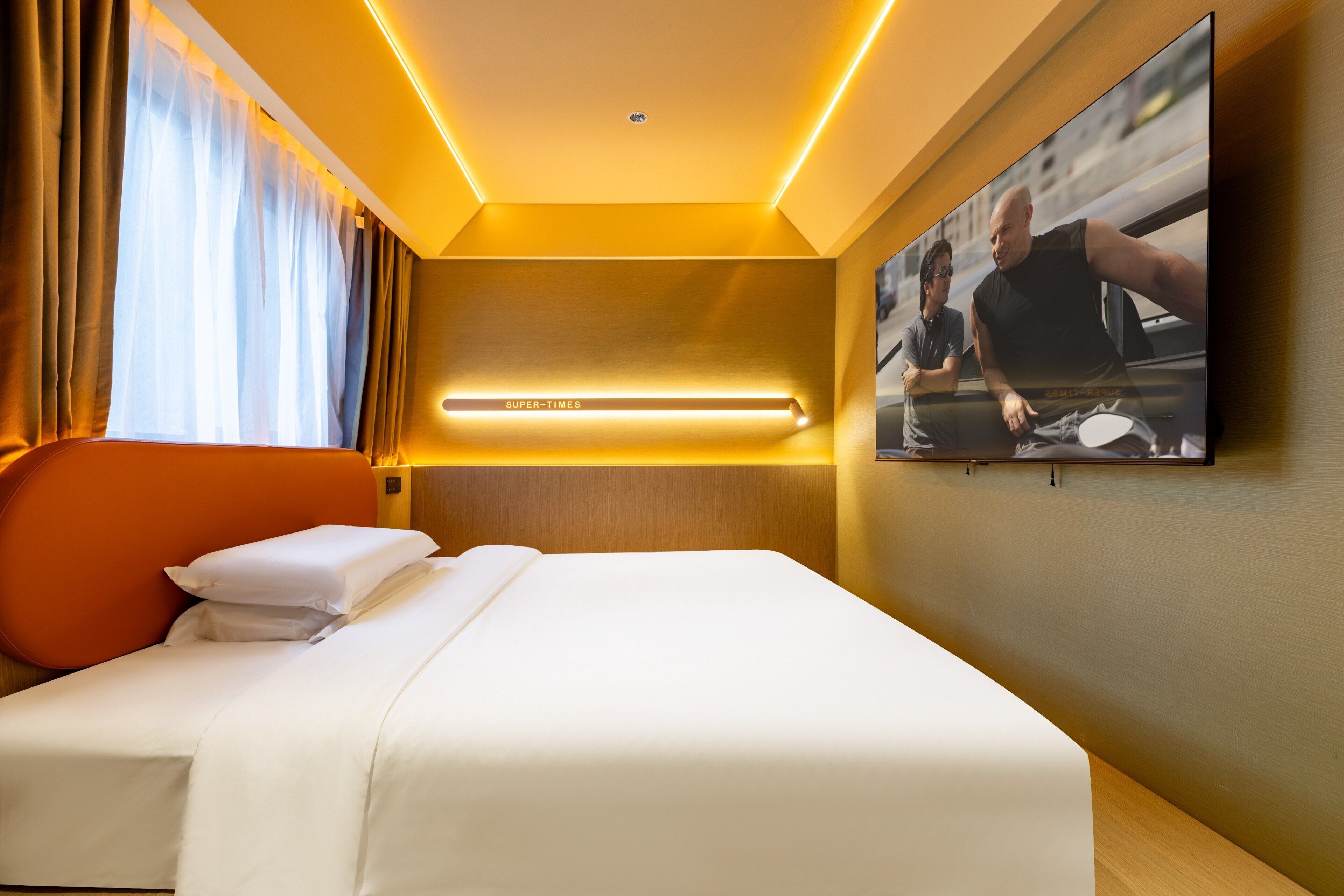 Dobbeltrom – comfort, byutsikt