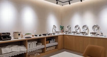 Hotel Brown Dot (Dongducheon Central Station)