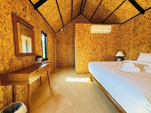 Estudio Deluxe, patio | Ropa de cama de alta calidad, edredón y decoración personalizada 