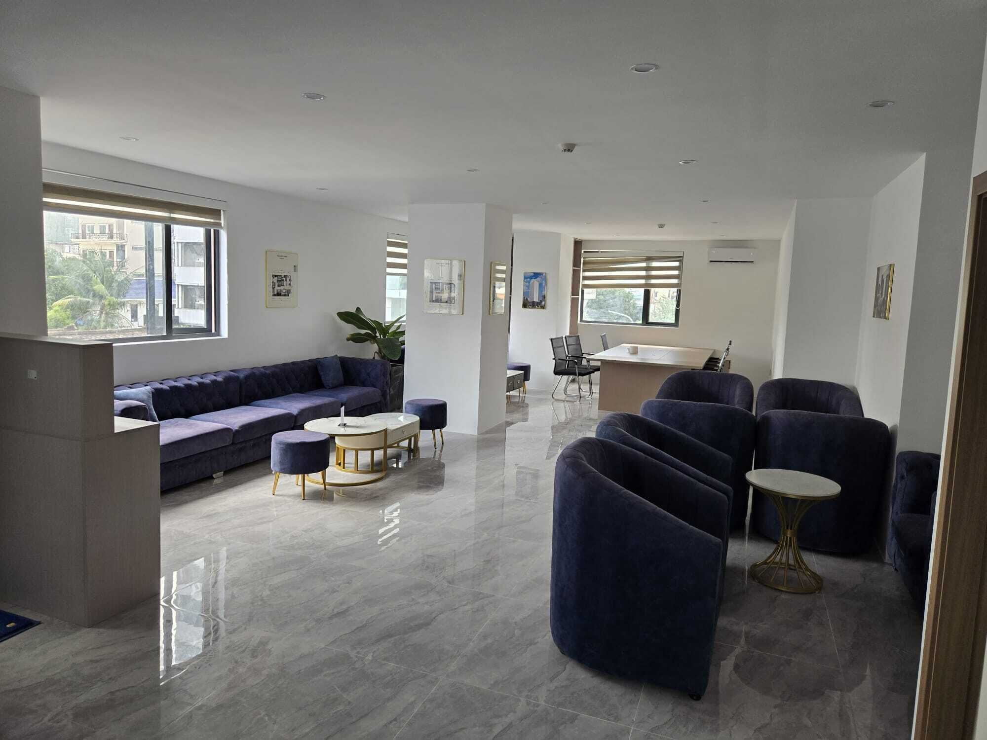 Stylish Penthouse Condo With Pool, Gym And More. - Phnom Penh