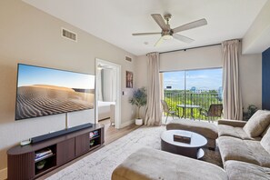 Smart TV, books - NEW! Luxe 3BR/2BA - Sleeps 12! Disney & Potter Rooms <15 Min to Convention/Parks (Orlando)