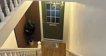 Cozy Private Room with Fast WiFi Full Kitchen Garden