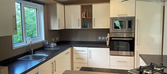 Country lodge retreat with hot tub