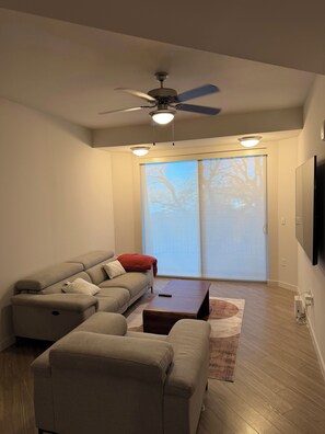 Living area - Cozy 2-bedroom condo  on Rainey street Austin (Austin)