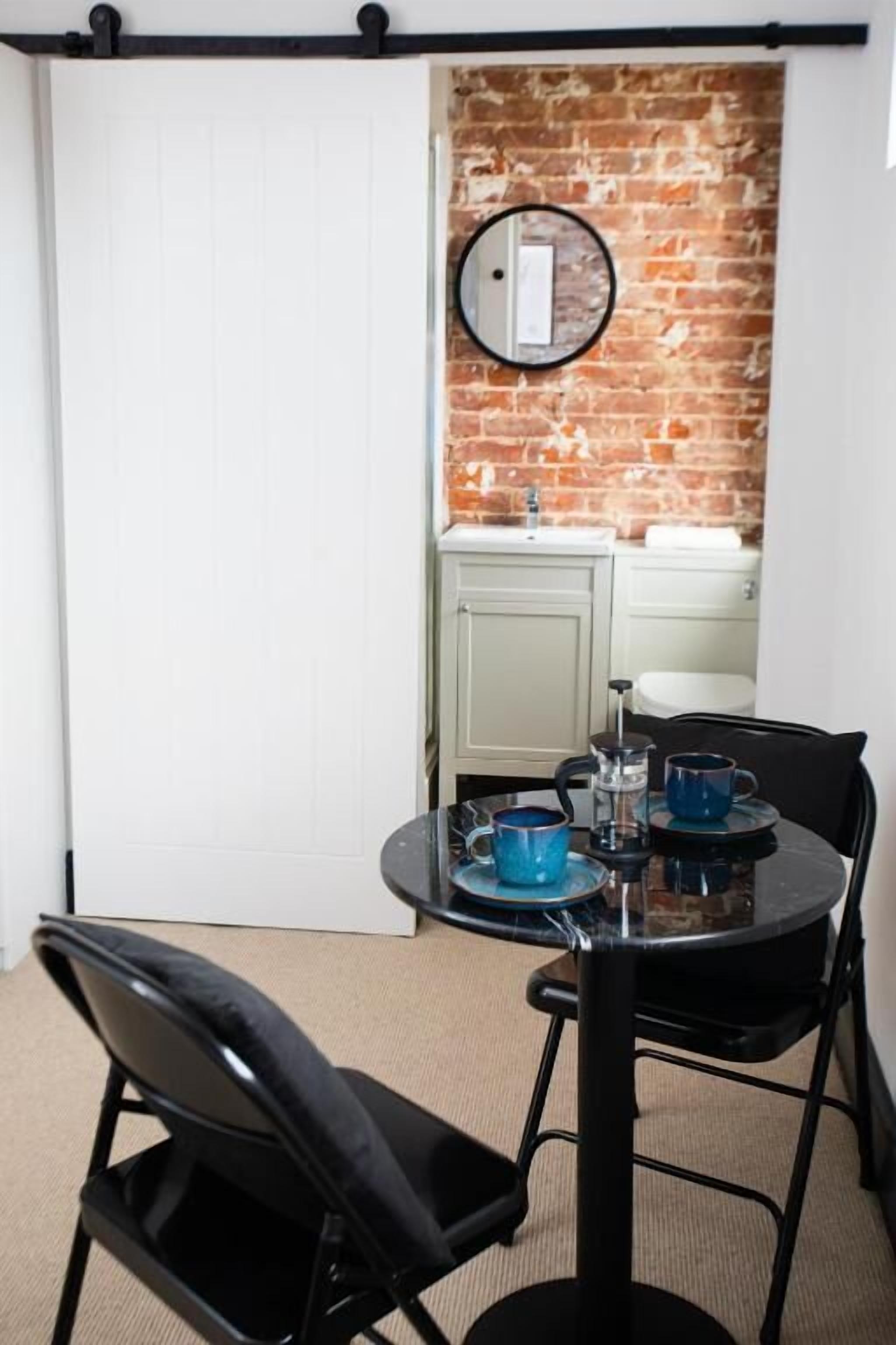 Kahden hengen deluxe-huone | Ruokailu