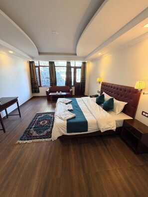 Premium Room - Hotel Green Tara (Manali)