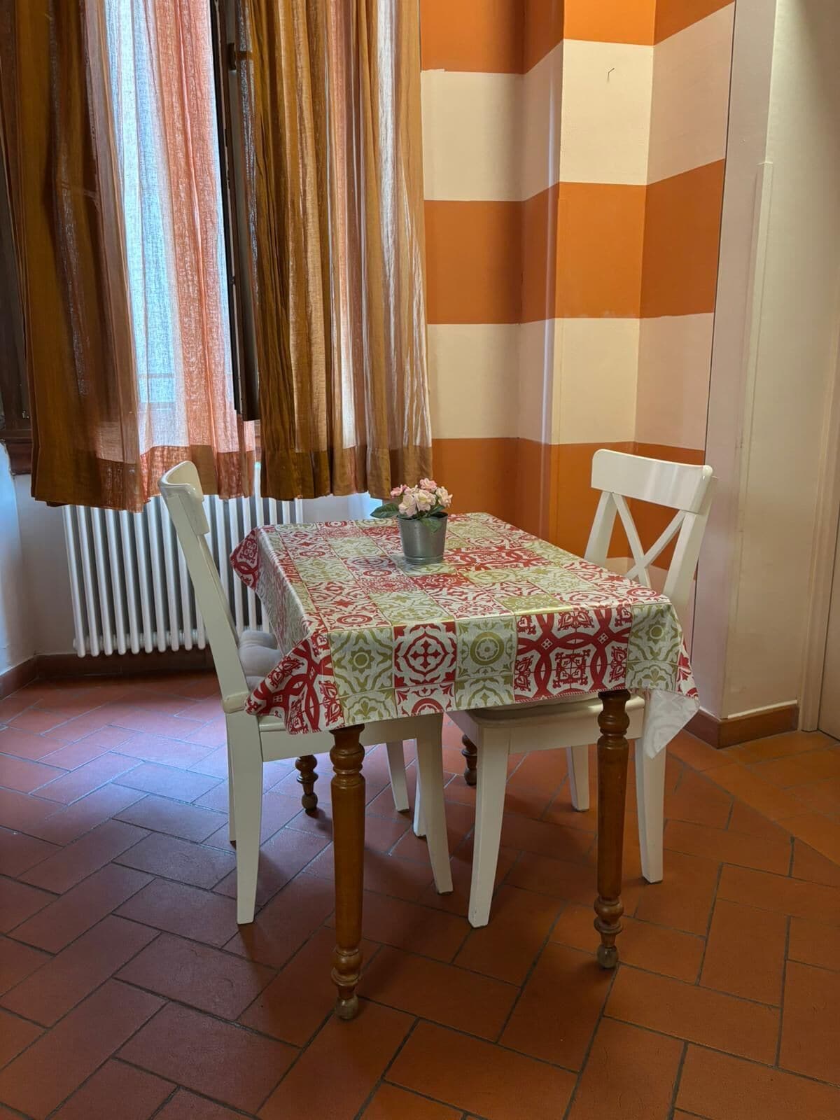 Comfort Studio, City View | Dining