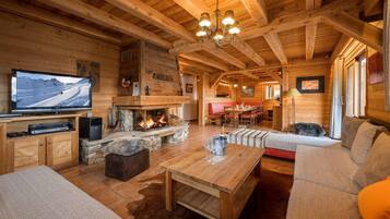 Chalet | Living room