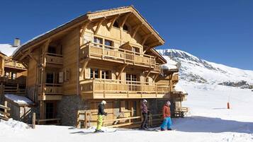 Chalet | Exterior