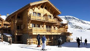 Chalet | Exterior