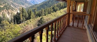 '' Harshil Heritage Homestay '' serenity con blissfullness and adventure