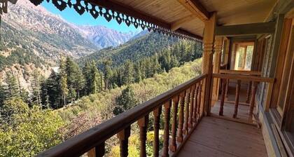 '' Harshil Heritage Homestay '' serenity con blissfullness and adventure