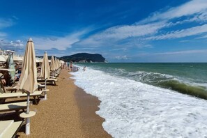 Beach nearby - Apartment a stone's throw from the sea (Numana)