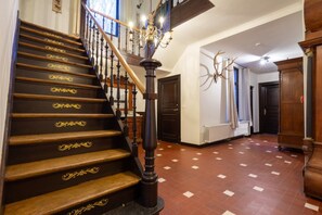 Interior - Elegant castle for 19 guests (La Roche-en-ardenne)