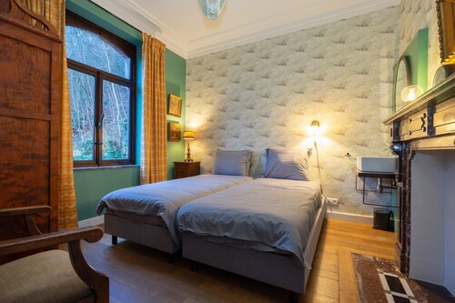 Elegant castle for 19 guests