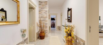 Air-conditioned apartment 2 steps from the sea