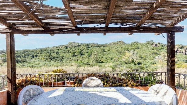 Outdoor dining - Air-conditioned, with terrace (Castelsardo)
