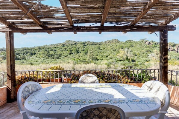 Outdoor dining - Air-conditioned, with terrace (Castelsardo)