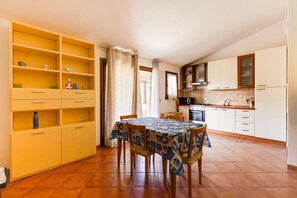 Dining - Air-conditioned, with terrace (Castelsardo)