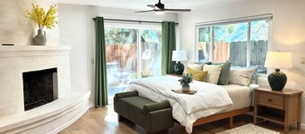 Charming 1-bedroom lodge in peaceful Carmel Valley w/ Hot Tub and backyard