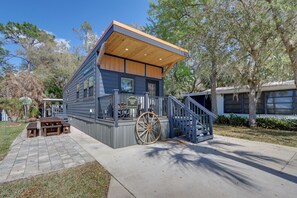 Exterior - Rodeo Thrills & Backyard BBQs! Lake Wales Retreat (Lake Wales)