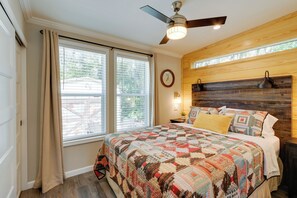 Room - Rodeo Thrills & Backyard BBQs! Lake Wales Retreat (Lake Wales)