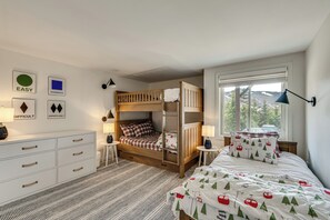 4 sovrum, internet och sängkläder