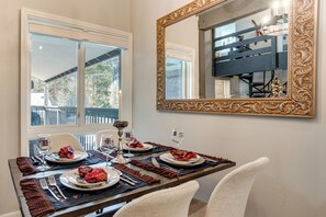 تناول الطعام